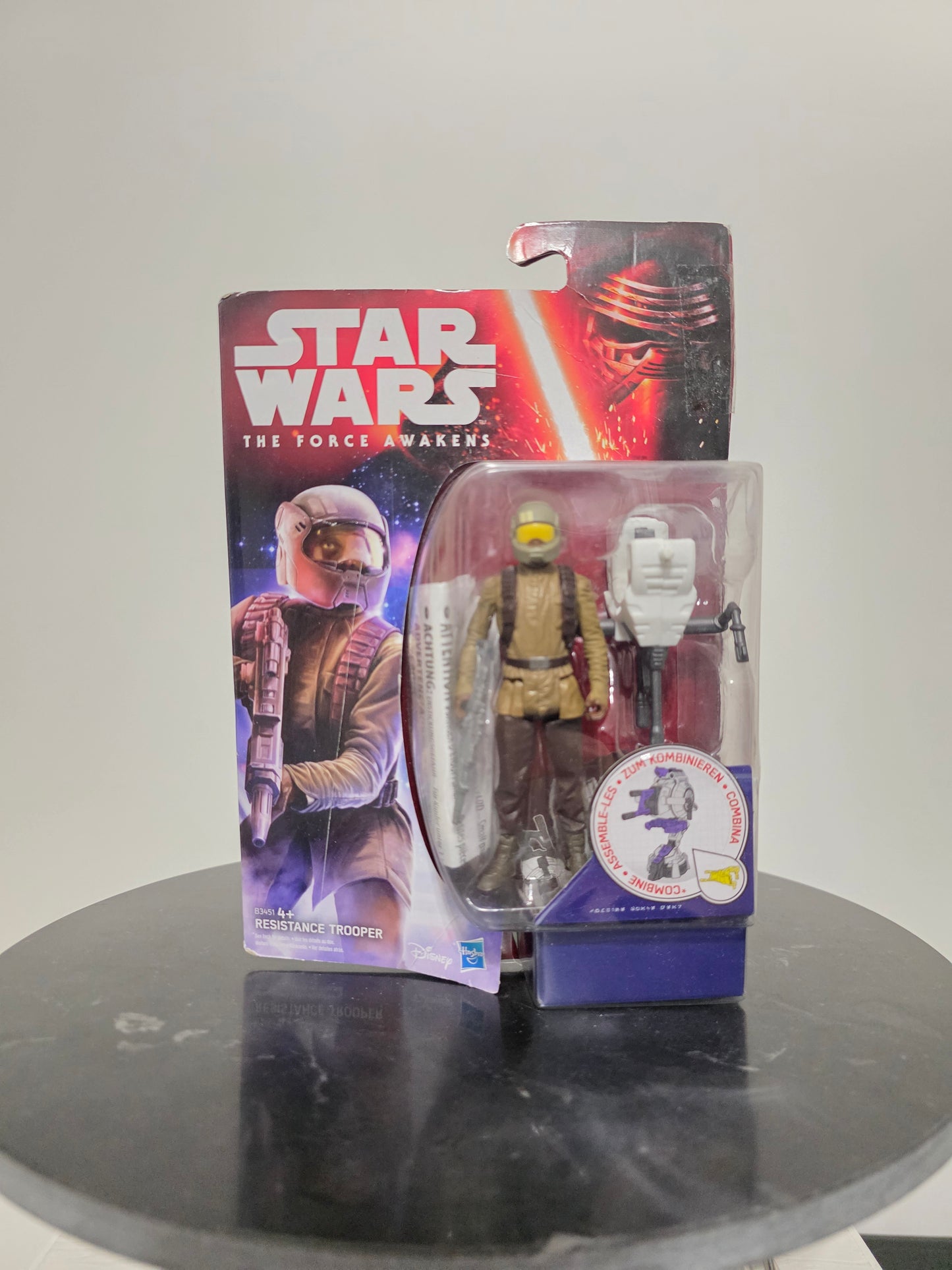 Resistence Trooper Star Wars Il Risveglio della Forza Hasbro Figure (Scatola Danneggiata)