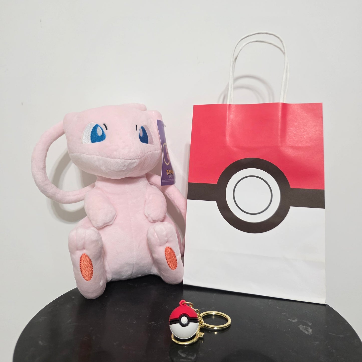 Mew - Soft Plush Pokémon Company